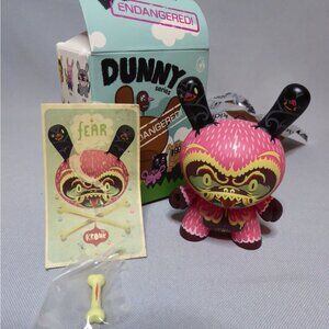 2009 3” KIDROBOT ENDANGERED DUNNY FEAR KRONK DESIGNER ART URBAN VINYL FIGURE